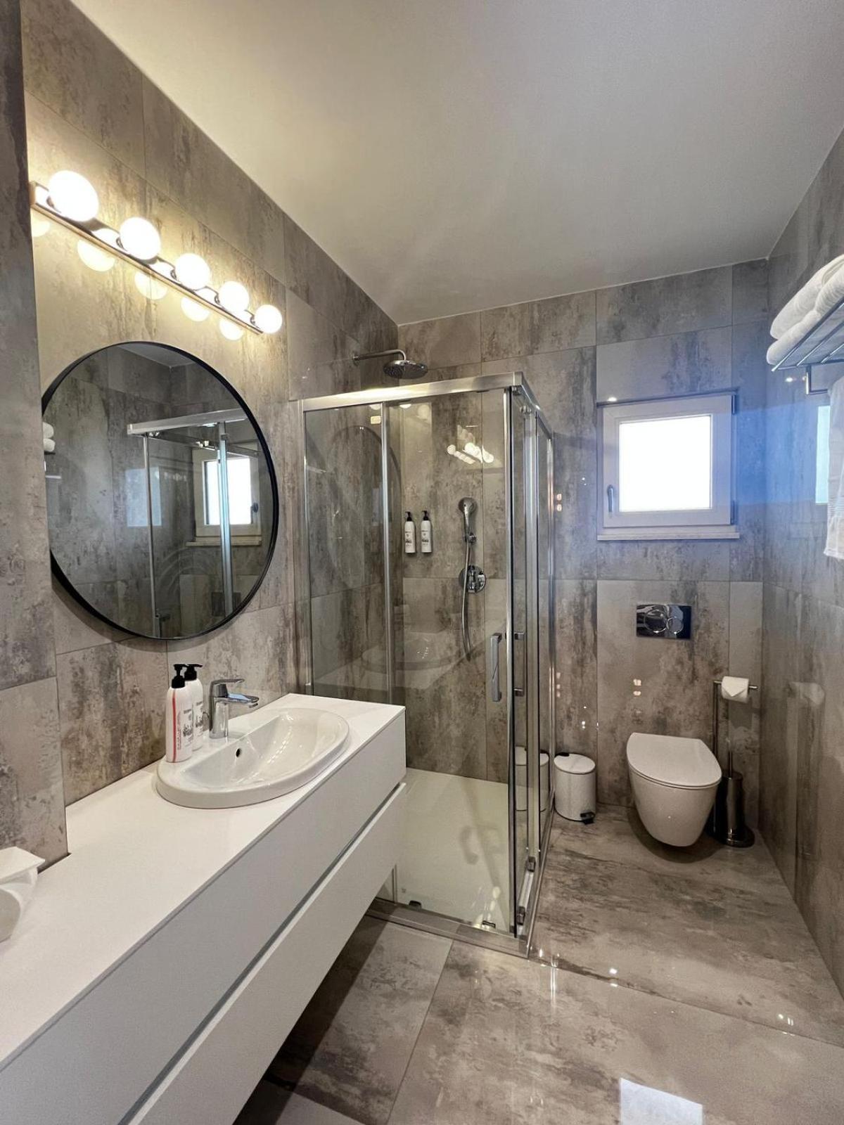 Boutique Hotel Bals Bagian luar foto