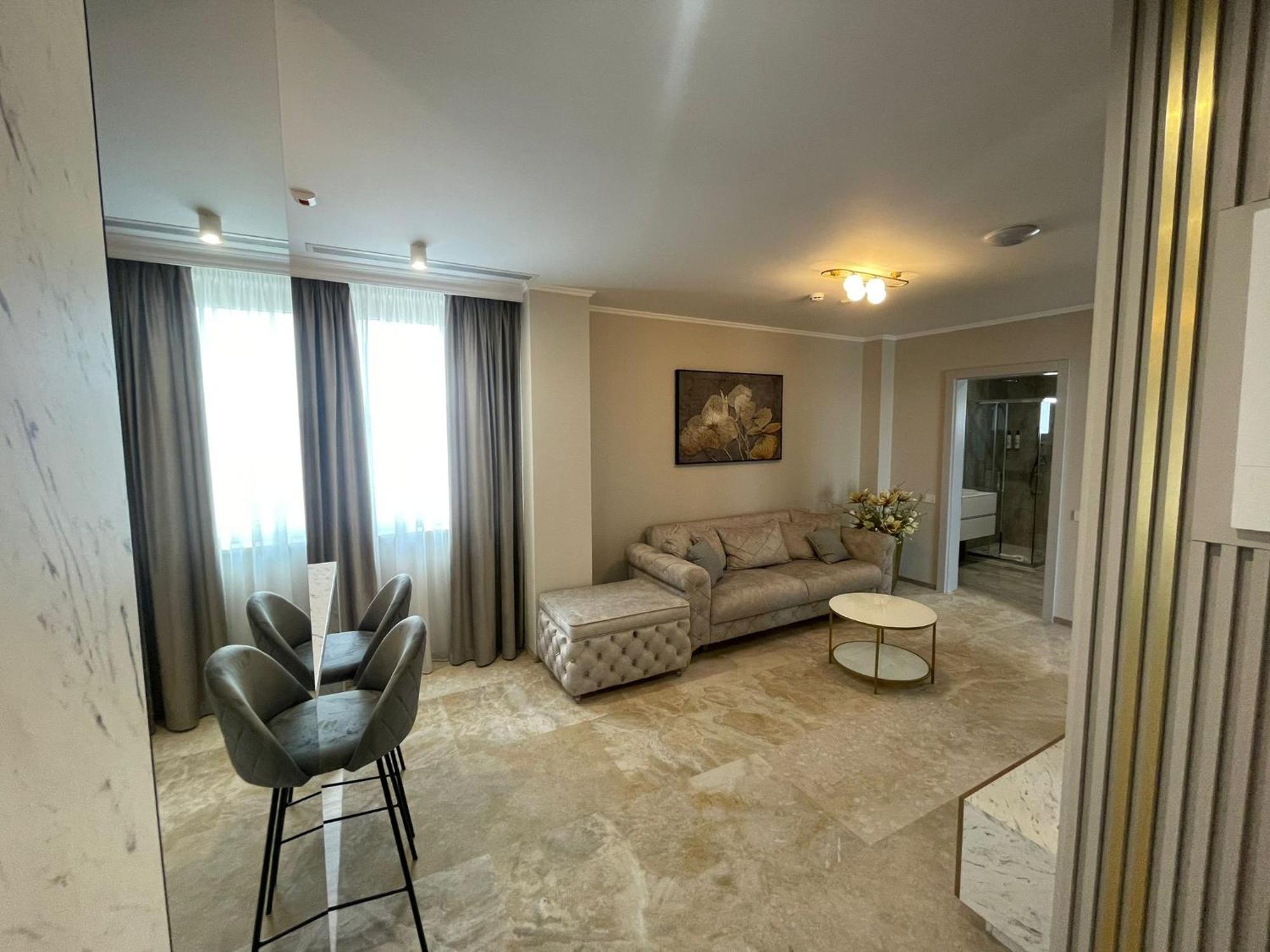 Boutique Hotel Bals Bagian luar foto