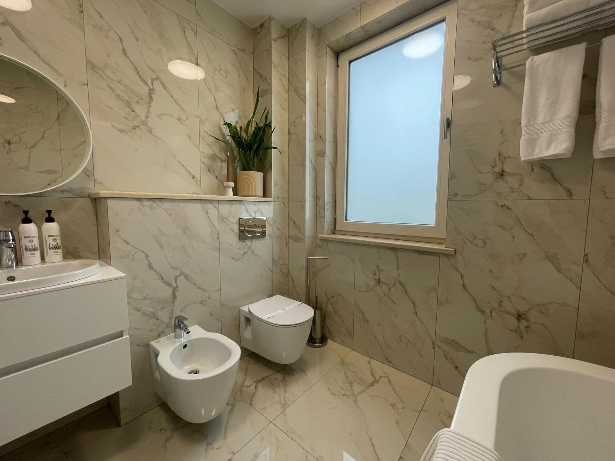 Boutique Hotel Bals Bagian luar foto