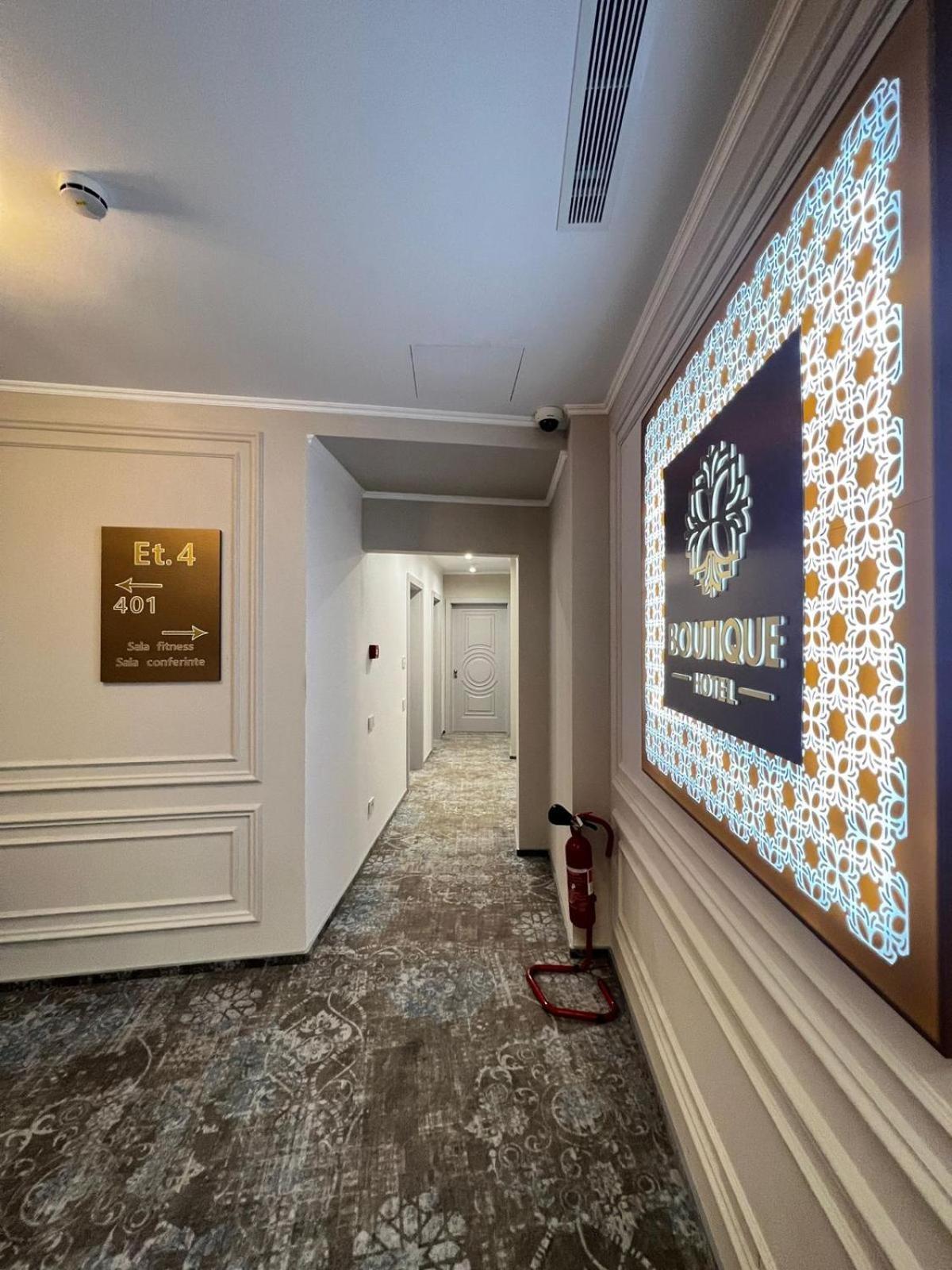 Boutique Hotel Bals Bagian luar foto