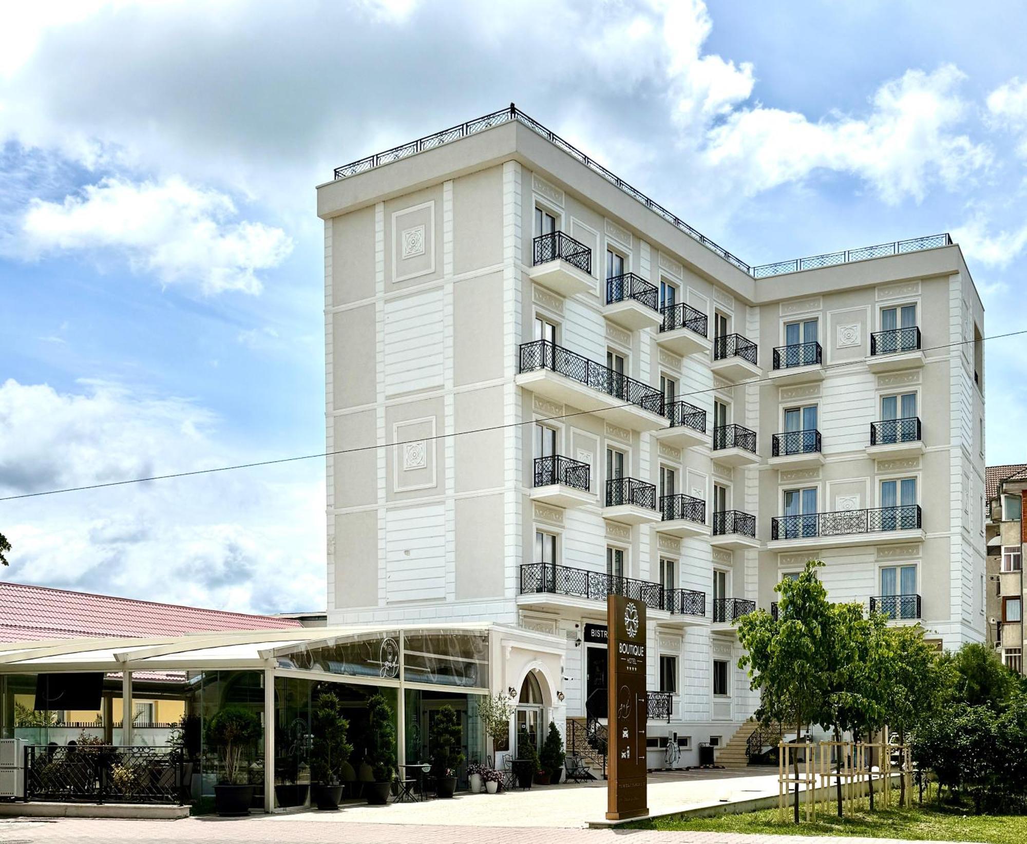 Boutique Hotel Bals Bagian luar foto